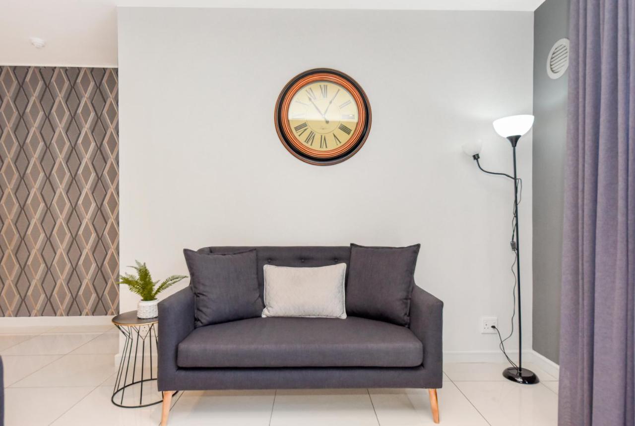 Easy Stay - The Median Rosebank Johannesburg Bagian luar foto