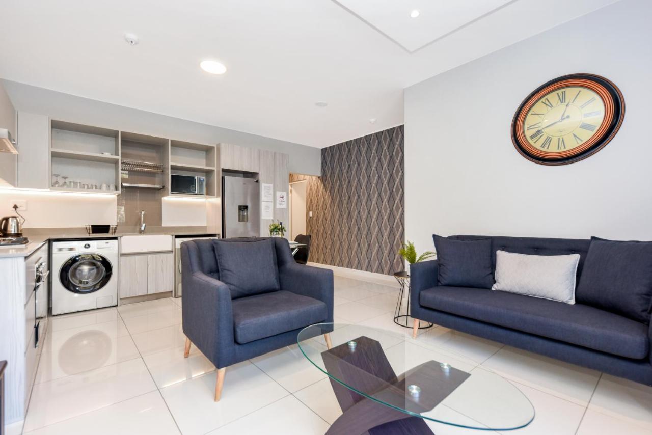Easy Stay - The Median Rosebank Johannesburg Bagian luar foto