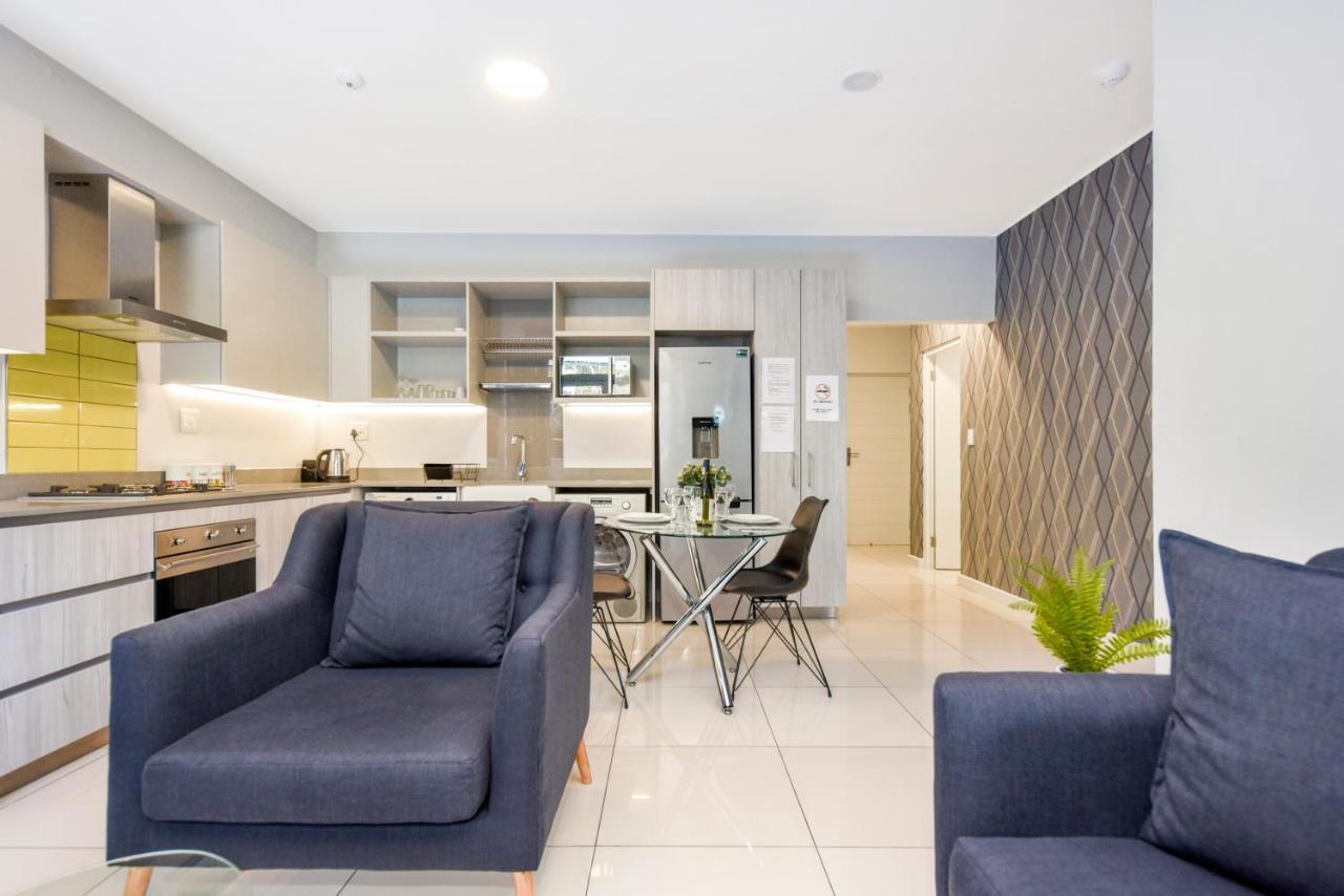 Easy Stay - The Median Rosebank Johannesburg Bagian luar foto