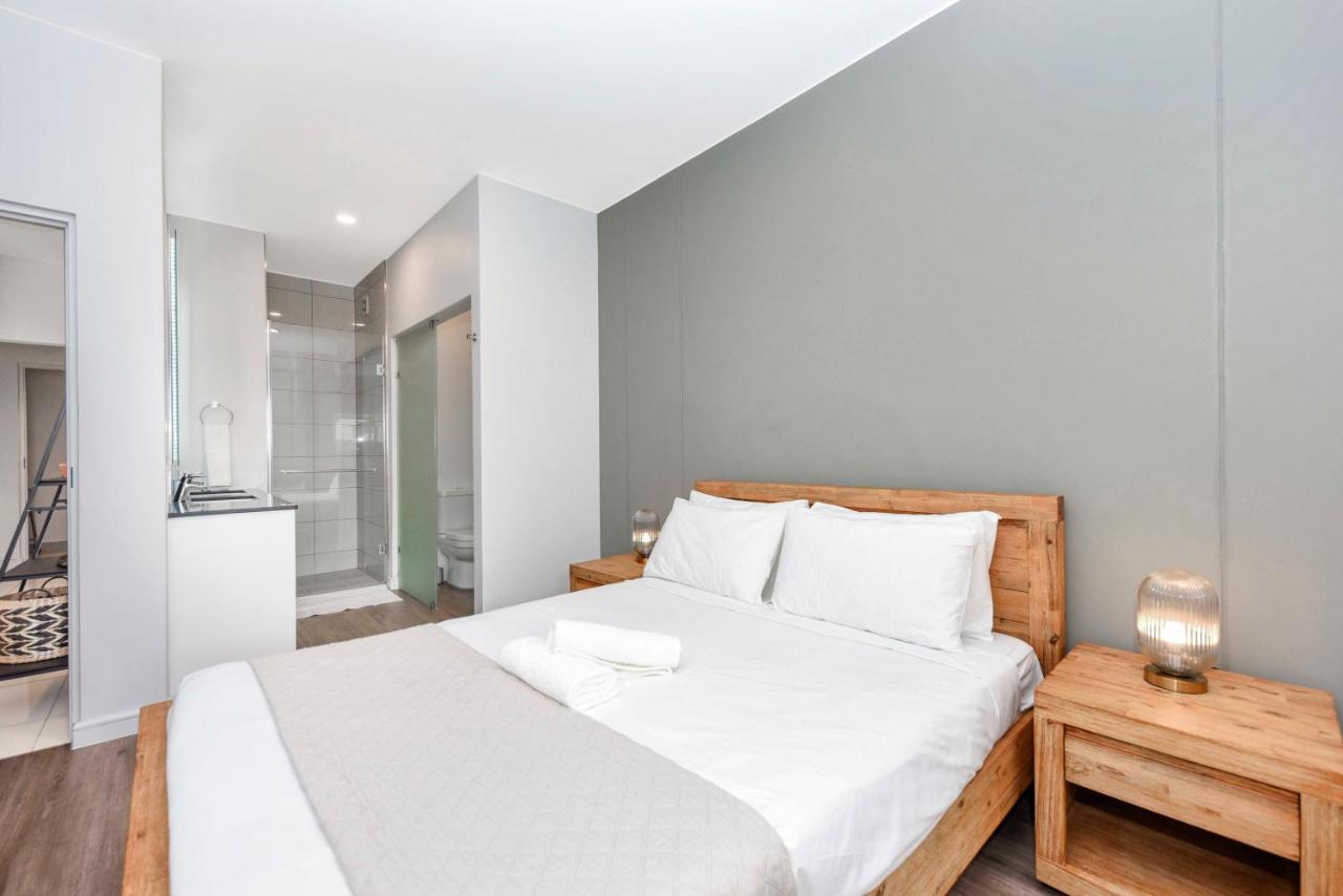 Easy Stay - The Median Rosebank Johannesburg Bagian luar foto
