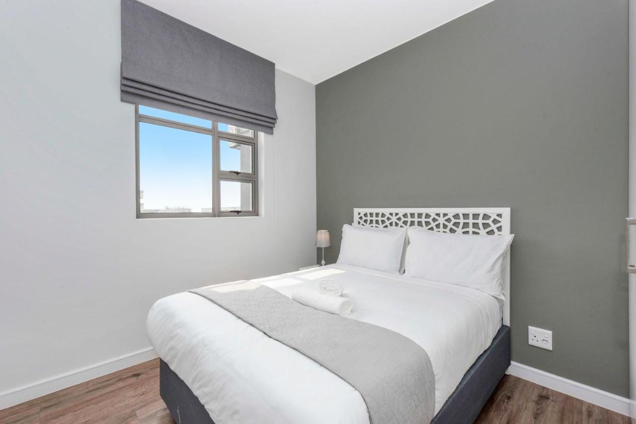 Easy Stay - The Median Rosebank Johannesburg Bagian luar foto