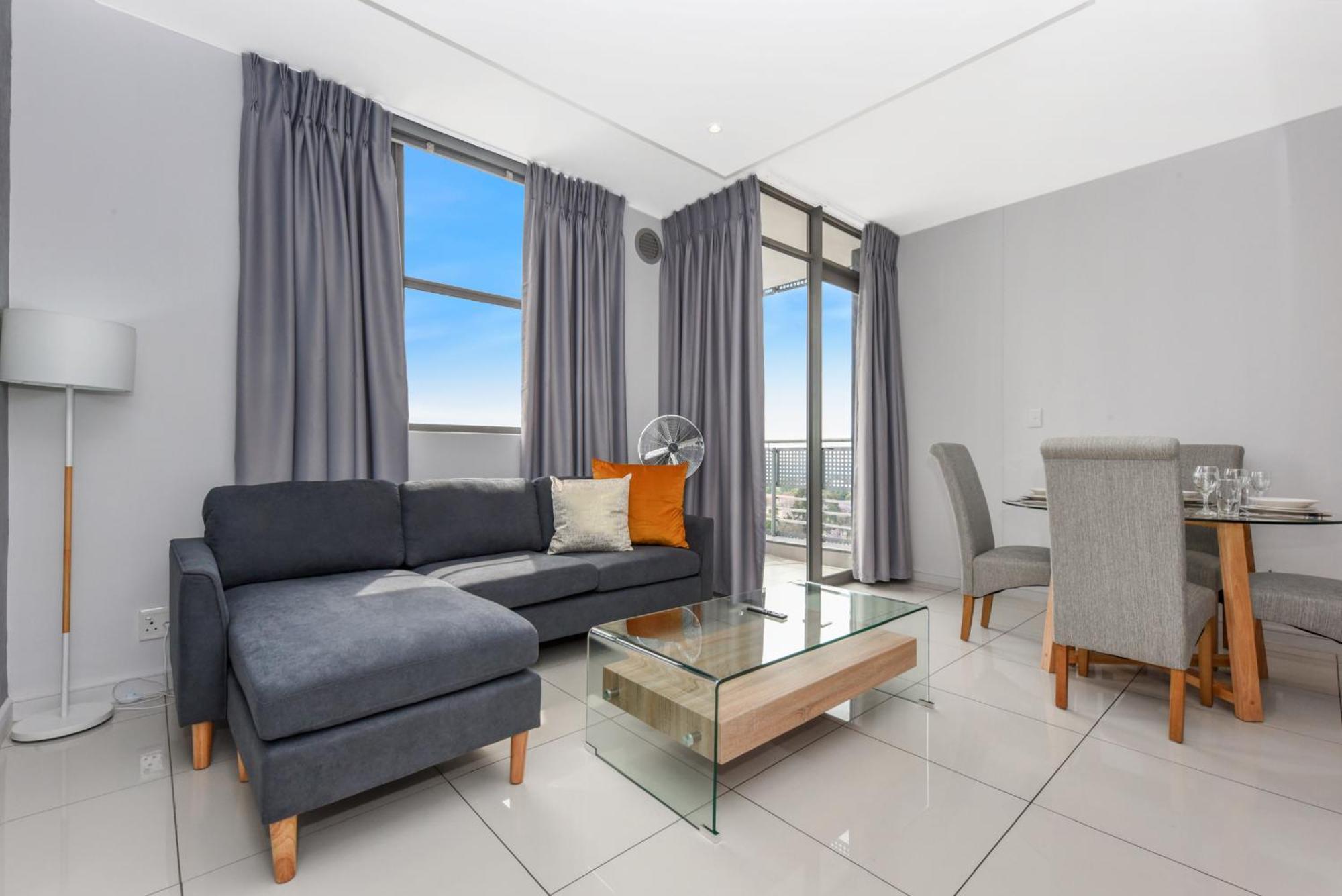 Easy Stay - The Median Rosebank Johannesburg Bagian luar foto